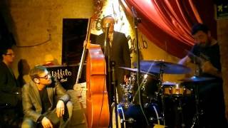 Fabrizio Bosso Special Quartet (Lorenzo Tucci drum solo) Ueffilo Jazz Club - Gioia del Colle - Ba