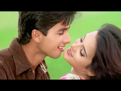 pov : feel the romantic playlist ✨