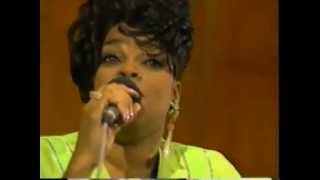 Karen Clark-Sheard&quot;Couldn&#39;t Tell It If I Tried!&quot;pt.1/2
