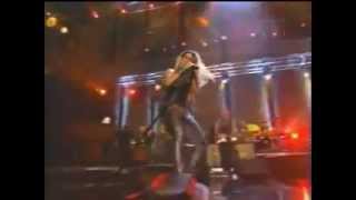 Shakira - Dude (Looks Like A Lady)