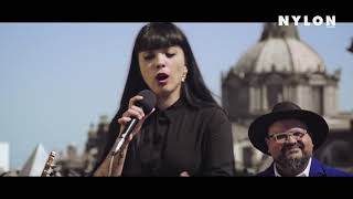 Amar y Vivir, el más reciente álbum de La Santa Cecilia