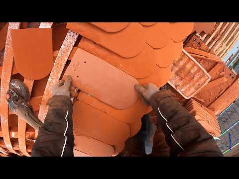 Fledermausgauben in Biber decken - Biberschwanz Ochsenauge - Teil 11