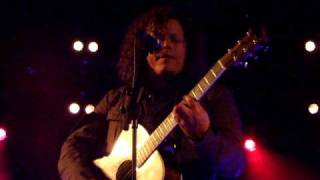 De Kast : &#39; Zo jong &#39;