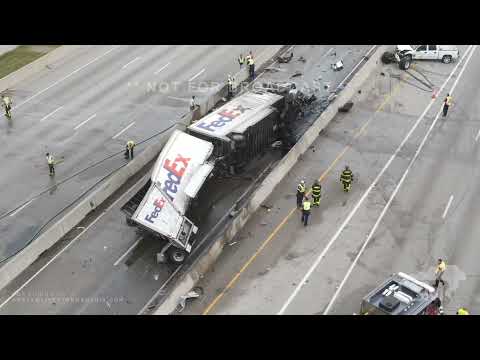 12-17-2021 Lewisville, TX - Major accident shuts down I-35E in both directions