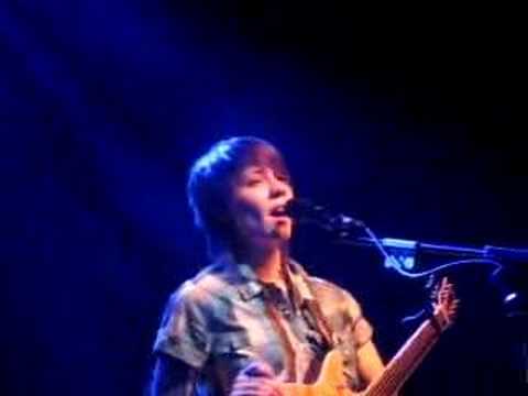 10/13 Tegan and Sara - Backstage Bilingual @ Nottingham Trent University, UK 2/24/08