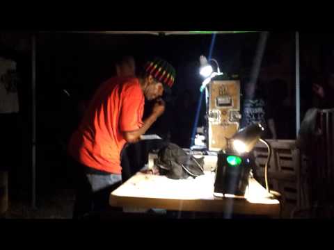 Dubwise Meeting III (Xochimilco, México) - Maasai Warrior ⑧