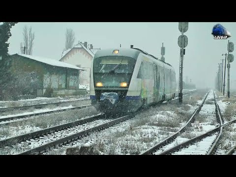 Trenuri in Zăpadă pe Seară în Oradea/Trains in Snow on Evening in Oradea - 24 January 2019