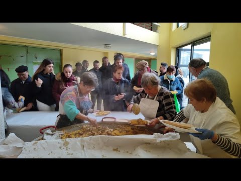 Aldeadávila muestra su solidaridad a favor de ASCOL