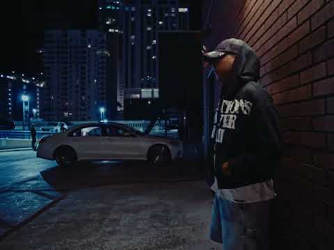 KRIS FLOYD Ft. @JORYBOYT - UXA