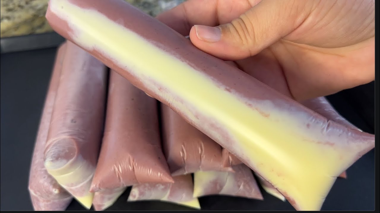 GELADINHO DE AÇAÍ COM JABUTICABA 😋