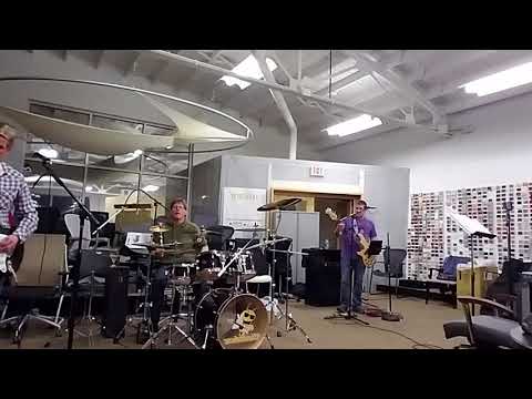 The Wannabeez only the lonely