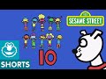 Sesame Street 10 Doggie Kisses