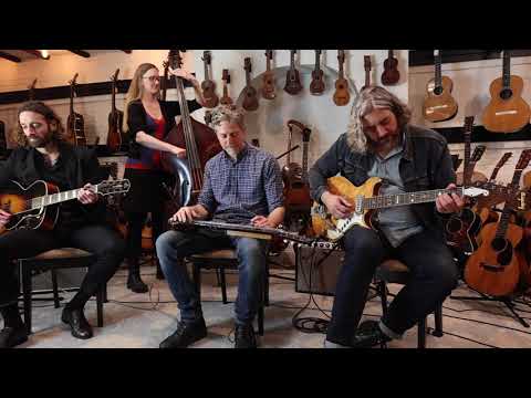 A Tale of Two Bigsbys: "Sweet Leilani" Live at Retrofret Vintage Guitars