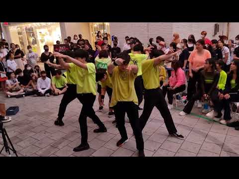 SATURDAY. ZHED. DYNAMIC CAPTIVATING PERFORMANCE. HONGDAE.