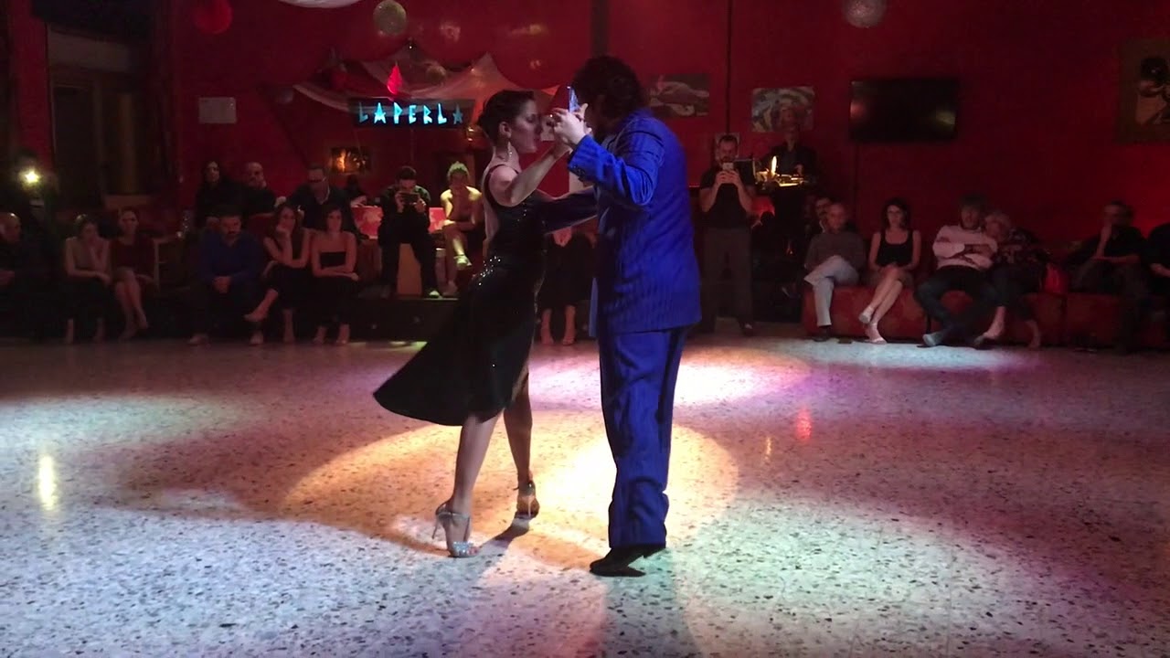 Donato Juarez e Carolina Del Rivero - Un Placer