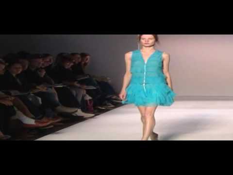 Nicole Farhi Fashion Show | Celebrity Bites