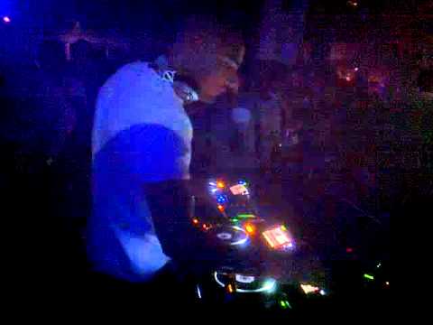 MICHAEL WOODS INTRO @ MAISON TORONTO  - The Warrior Remix
