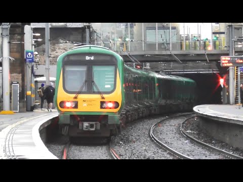 Irish Rail 29000 Class Commuter Train 29411 - Dun Laoghaire Station, Dublin
