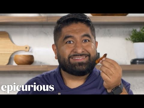 Saúl's Salsa Is No Joke 🍅