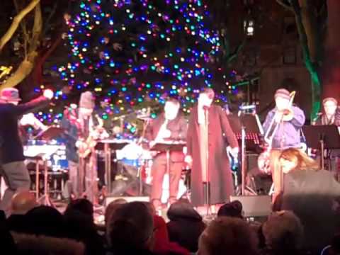 Bettye LaVette Jingle Bells Dante Park NYC 11/28/16