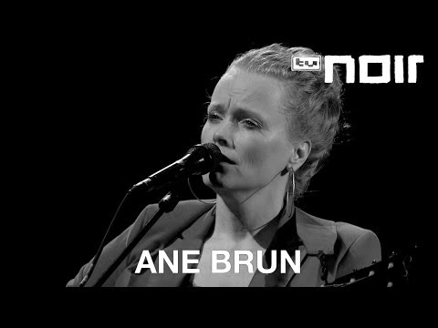 Ane Brun - Big In Japan (Alphaville Cover) (live bei TV Noir)