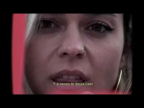 Yoly Saa - A golpes de fe (Videoclip Oficial)