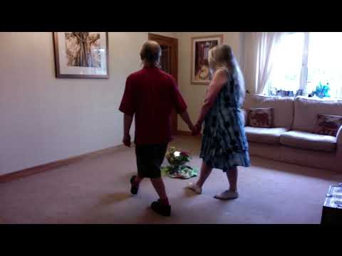 Aj Lipo Ti Je - Circle Dance with Cindy & Adrian