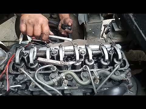 Valve Clearance  Isuzu 4JB1 ENGINE DIESEL