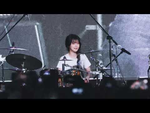 [4K] 250520 QWER(쵸단) - 고민중독(T.B.H) @서울시립대 | 대동제 SUNBURST |