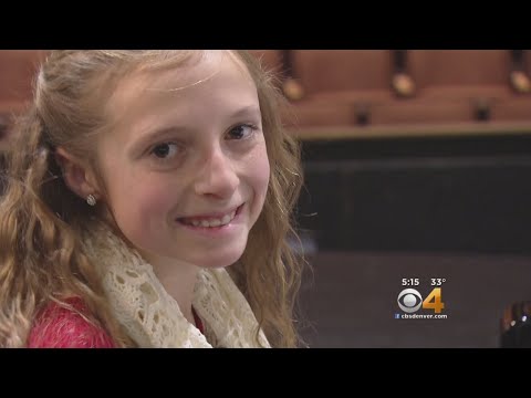 Girl Born With 6 Fingers Counting Blessings