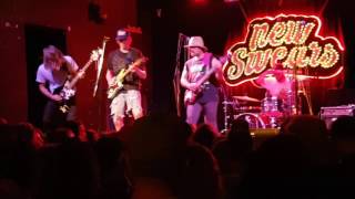 New Swears - 777 / Day Dreaming (live)