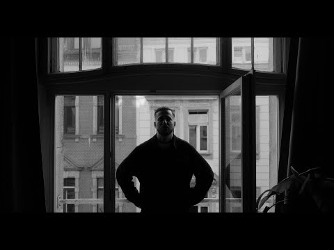 Döll - Sieh mich an (prod. von dermighty)