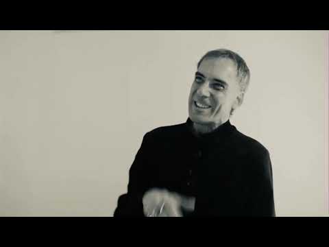 Arnaldo Antunes fala sobre o álbum #ContatoImediato da cantora Anna Ratto.