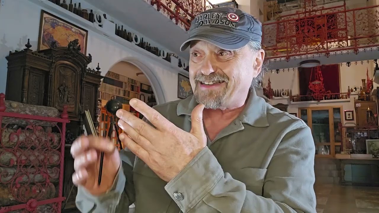 Дурак обязательно победит, его главная цель отомстить умному и он добъется "?