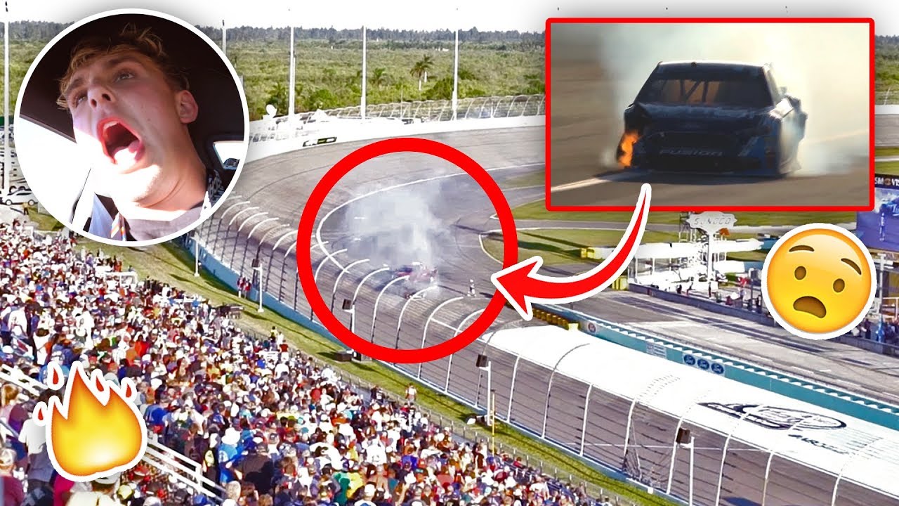 Our NASCAR Caught On Fire During The Race... {EMERGENCY}