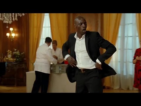 Omar Sy - Intouchables : danse de Driss à l'anniversaire de Philippe