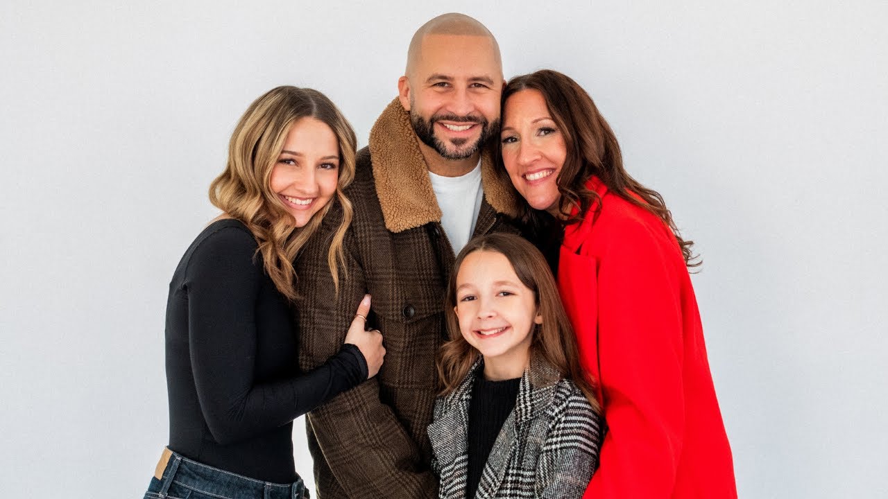 LIVE: Will I Actually Hit 1 MILLION Subscribers Right Now?! 🤯⏳