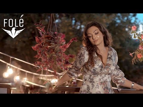 Klodiana ft Sei Daci - Lulet ne Dritare