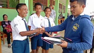 Download lagu Penerimaan Hasil Belajar semester 2 SMP Negeri 3 Langke Rembong tahun pelajaran 2021-2022 mp3