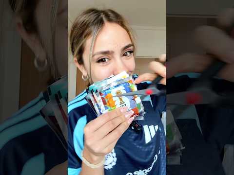 CORTE un paquete de figuritas ANTES DE ABRIRLO 😱