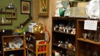 preview picture of video 'Country Gentleman Antiques 413 North 1st Street, Kalama, WA 2012-07-16'