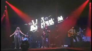 Lady Antebellum - I Run To You, Live from the Staples Center