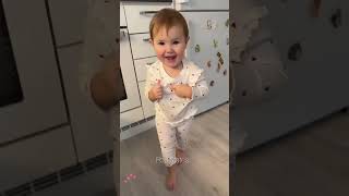 Download lagu Baby’s Confident First Steps  💝Popstatesus 💘#popstates mp3