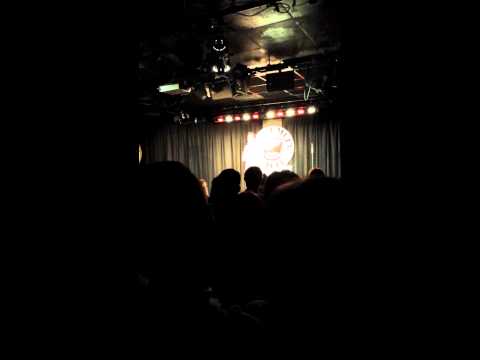 Stand Up Comedian, Ross McGrane Beats the Comedy Store Gong