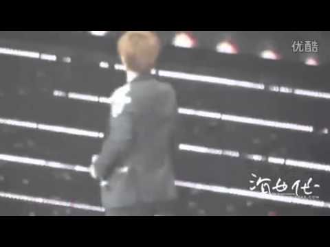 120202 Eunhyuk dragging Donghae out of the stage - Hae promoting his drama keke - EunHae SS4 Taiwan