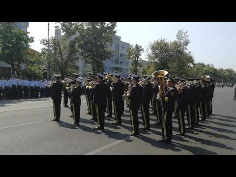 Honour to our heroes #militaryband #fanfară #defilare