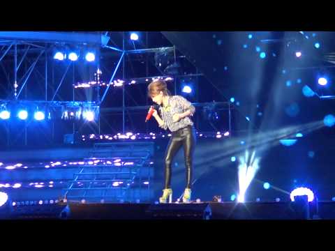 [131009] 2013 Asia Song Festival - G.E.M. - 你把我灌醉 (INTOXICATED) and WHAT HAVE U DONE