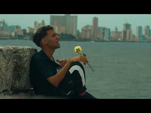 ALHOMÍ - Amor Platónico (Official Video)