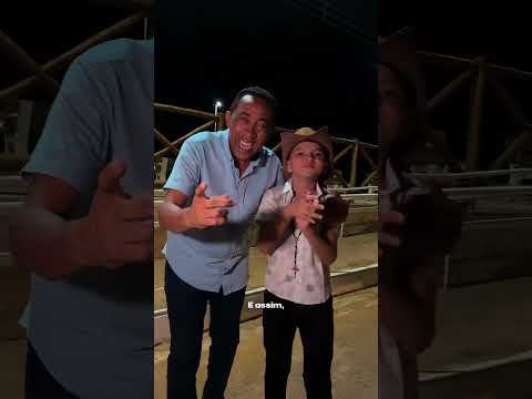 Alô à Missa, em Capitão Gervásio de Oliveira, esse “pequeno grande”vaqueiro deu um show de simpatia