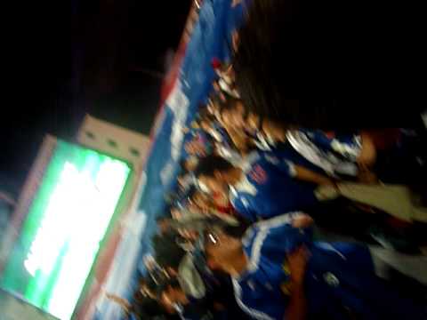 Alentando al Leon en el Pasional